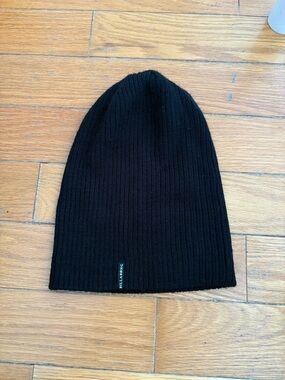 Billabong Black Ribbed Knit Beanie